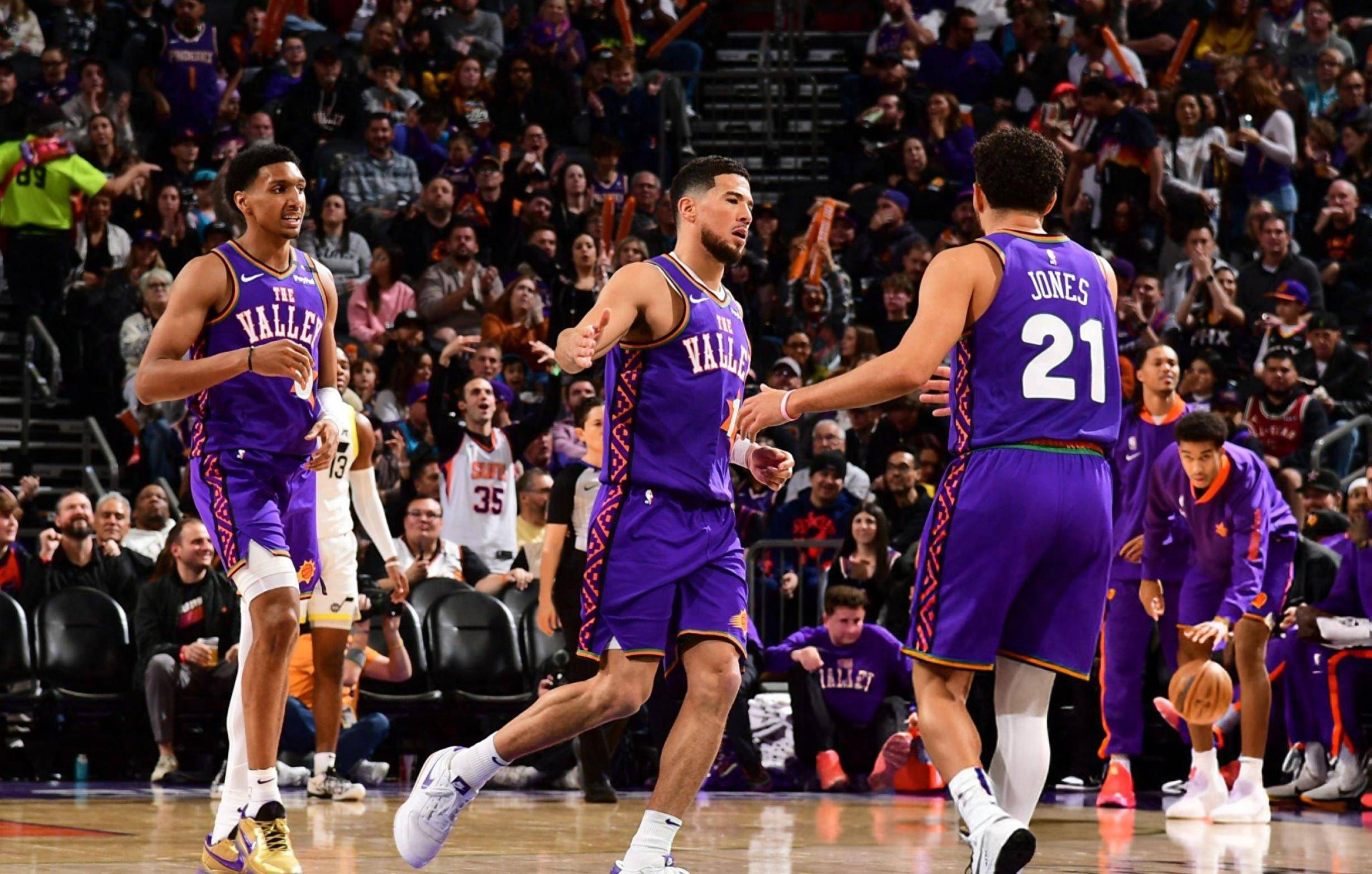 包含太阳队新援首秀砍下分，展现冲击力的词条